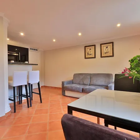Emeraude Résidence Hotelière 3*