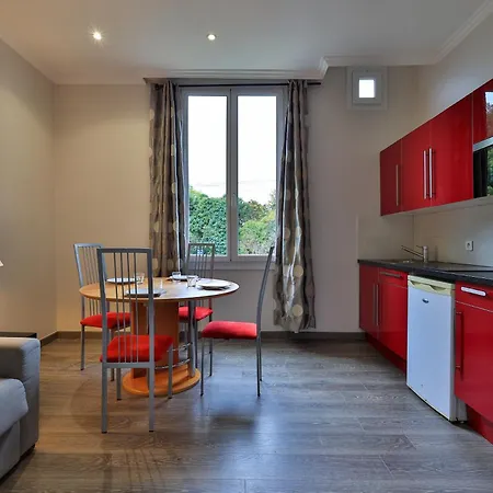 Aparthotel Emeraude Résidence Hotelière 3*