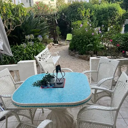 شقة فندقية Emeraude Residence Hoteliere جوان ليه باه