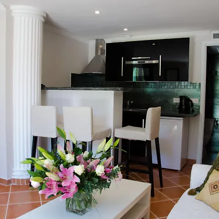 Emeraude Residence Hoteliere شقة فندقية 3*