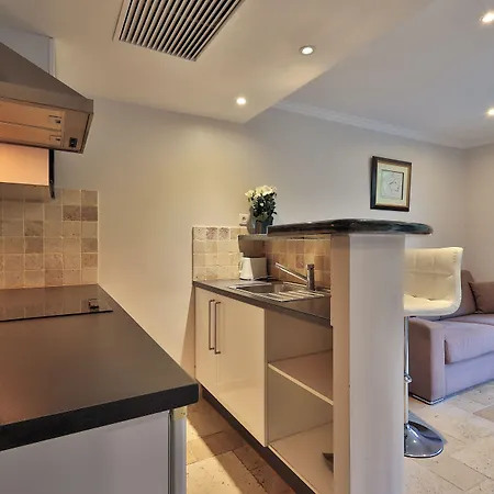 Appart hôtel Emeraude Résidence Hotelière 3*