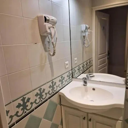 Emeraude Hoteliere Juan-les-Pins
