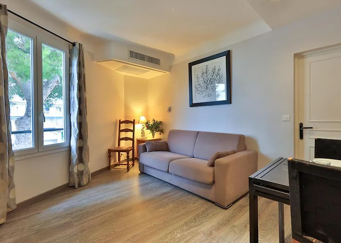 Emeraude Hoteliere Juan-les-Pins