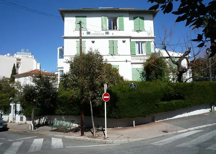 Aparthotel Emeraude Hoteliere 3*